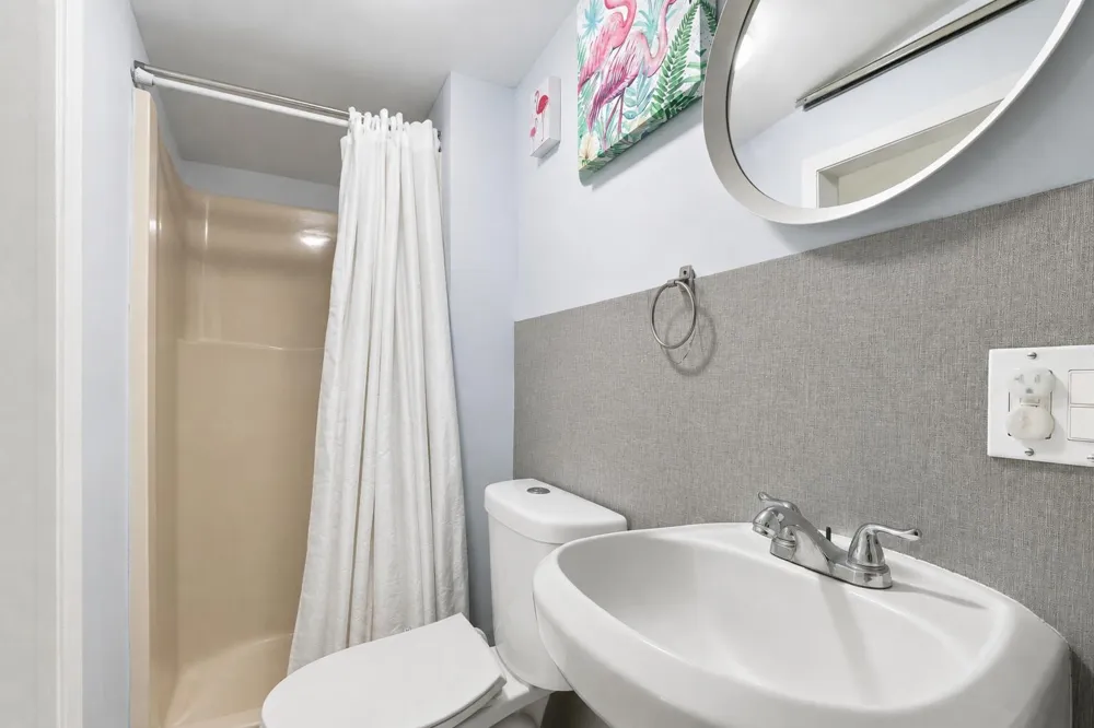 3239 DOLAN ROAD Palm Springs, FL 33406