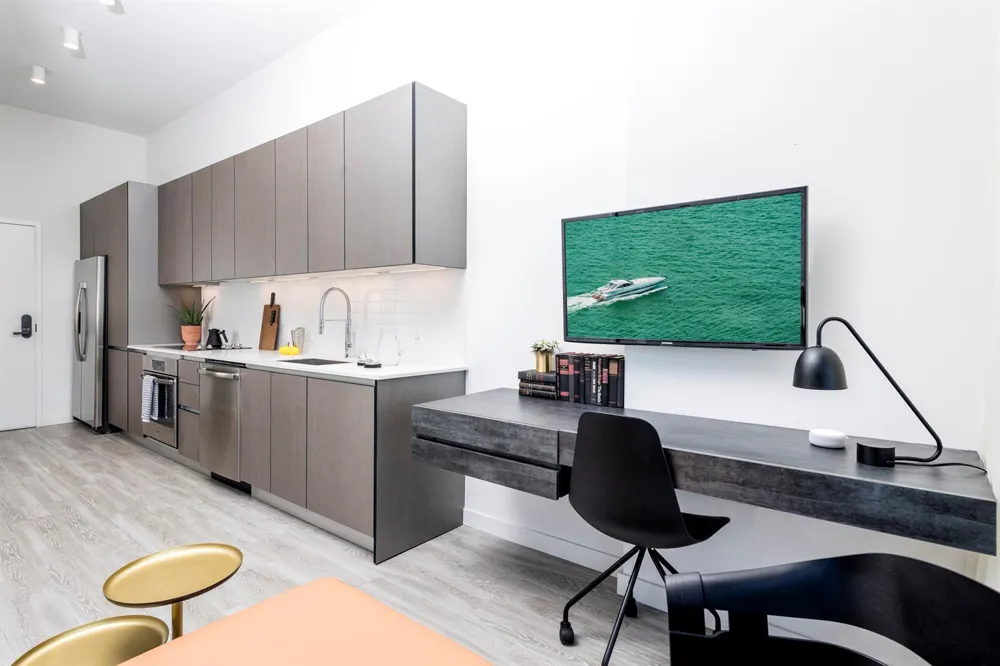 240 NW 25th Street #332 Miami, FL 33127