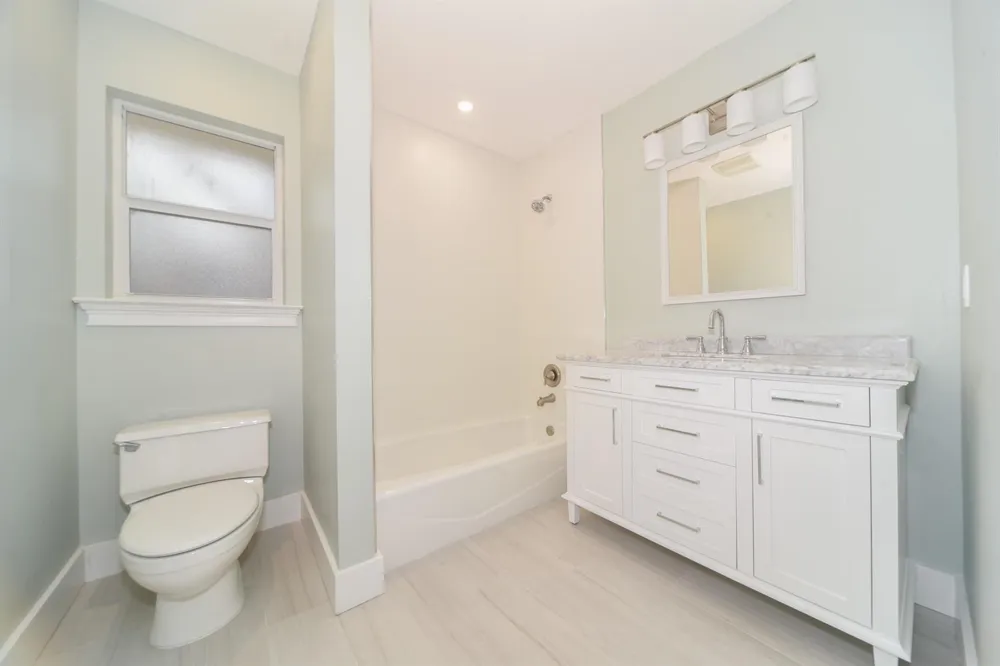 709 W Royal Palm Road Boca Raton, FL 33486