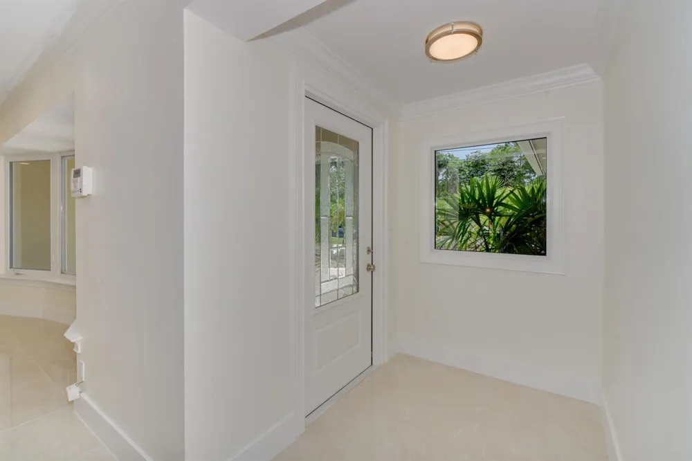 709 W Royal Palm Road Boca Raton, FL 33486