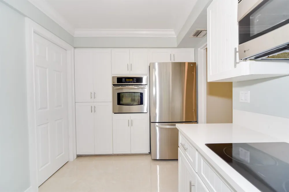 709 W Royal Palm Road Boca Raton, FL 33486