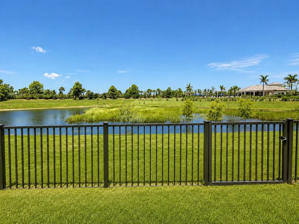 4103 SILVER MAPLE WAY Vero Beach, FL 32967
