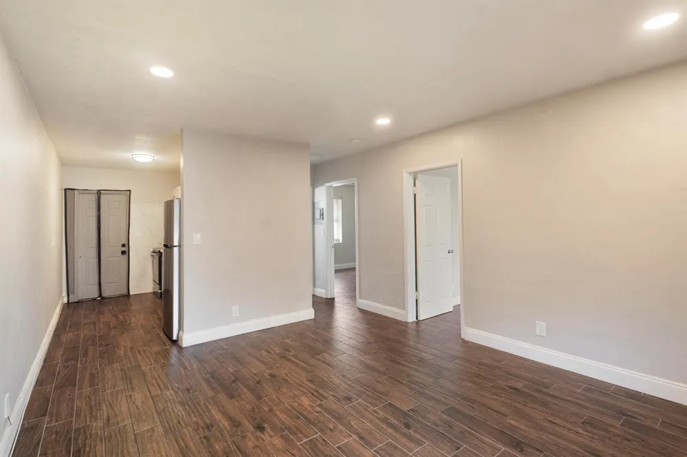 730 NW 4th Avenue #3 Fort Lauderdale, FL 33311