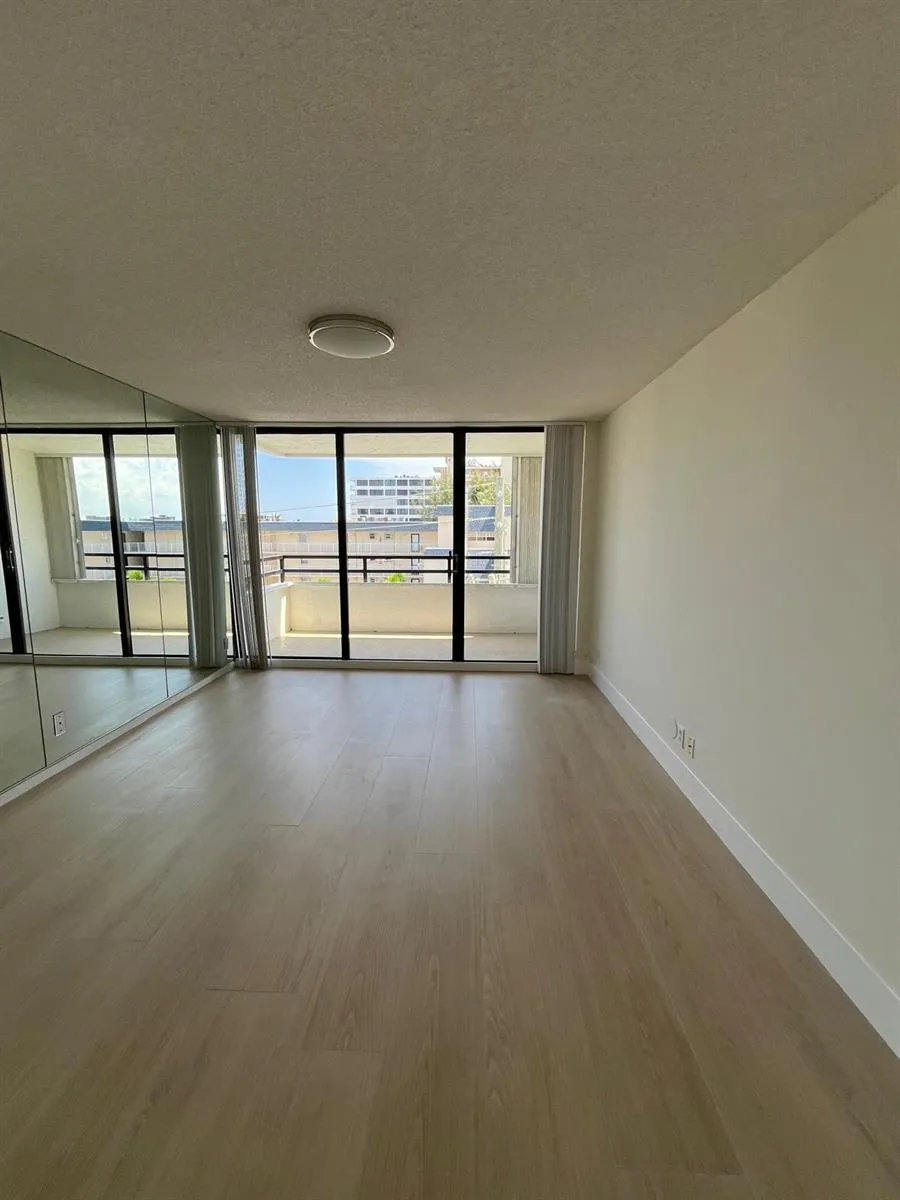 3555 S OCEAN BOULEVARD #411 South Palm Beach, FL 33480
