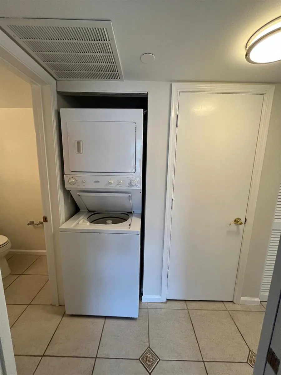 3555 S OCEAN BOULEVARD #411 South Palm Beach, FL 33480