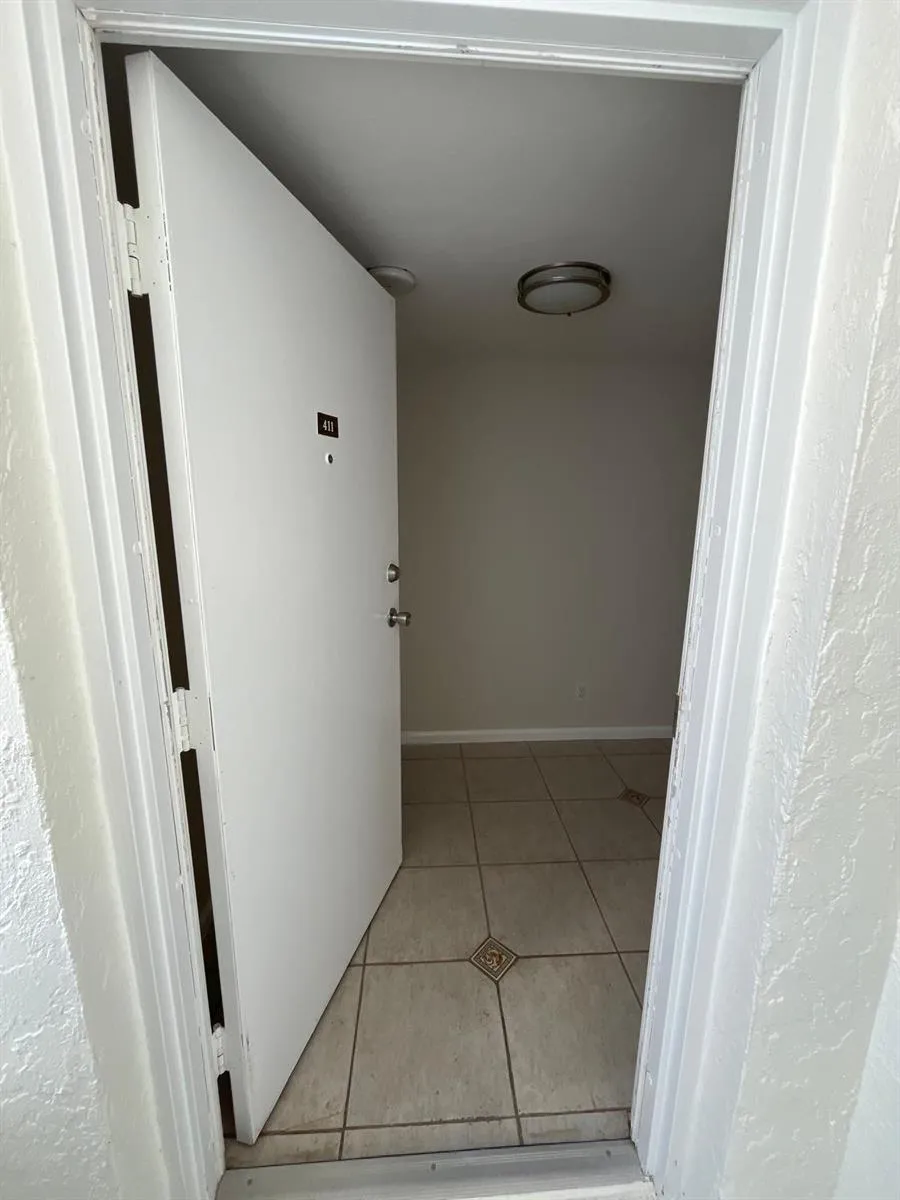 3555 S OCEAN BOULEVARD #411 South Palm Beach, FL 33480