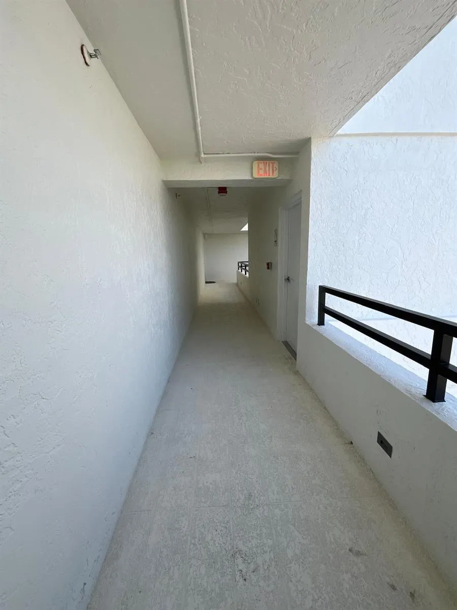 3555 S OCEAN BOULEVARD #411 South Palm Beach, FL 33480