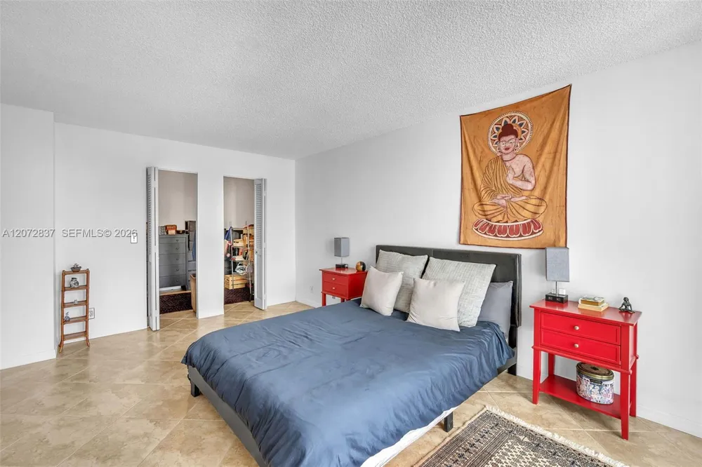 200 Leslie Dr #818 Hallandale Beach, FL 33009