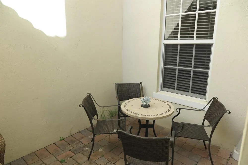819 NW 82nd Place #819 Boca Raton, FL 33487