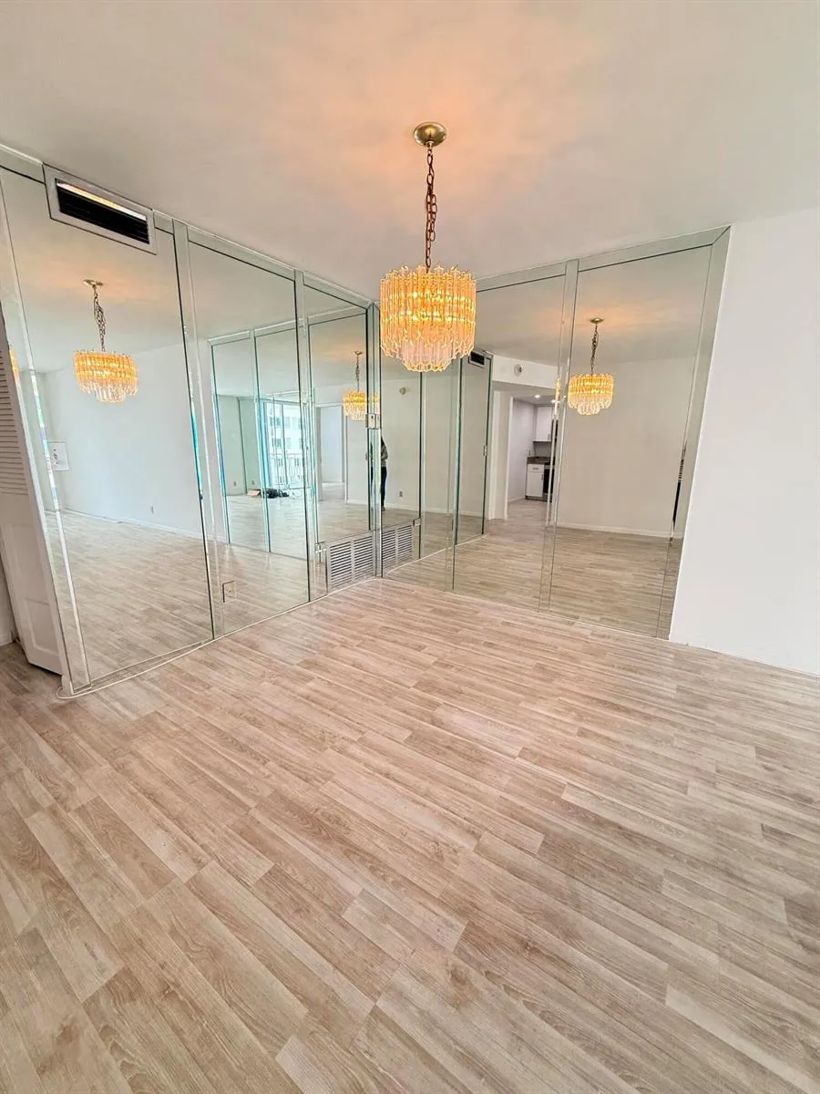 101 BRINY AVENUE #1010 Pompano Beach, FL 33062