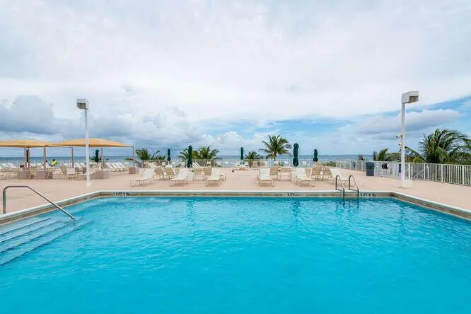 101 BRINY AVENUE #1010 Pompano Beach, FL 33062
