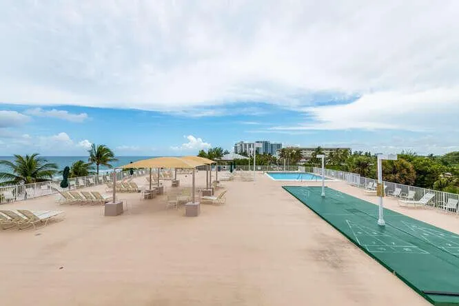 101 BRINY AVENUE #1010 Pompano Beach, FL 33062
