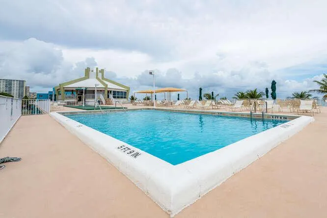 101 BRINY AVENUE #1010 Pompano Beach, FL 33062