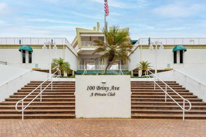 101 BRINY AVENUE #1010 Pompano Beach, FL 33062