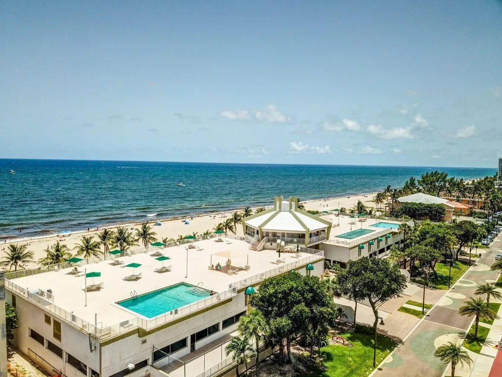 101 BRINY AVENUE #1010 Pompano Beach, FL 33062