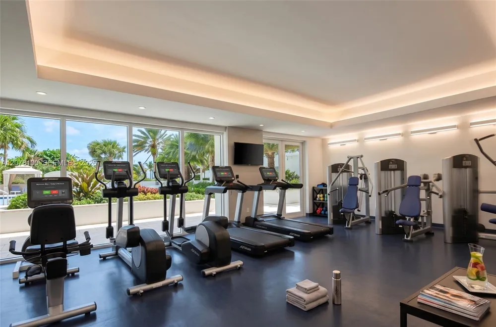 19400 Turnberry Way #312 Aventura, FL 33180