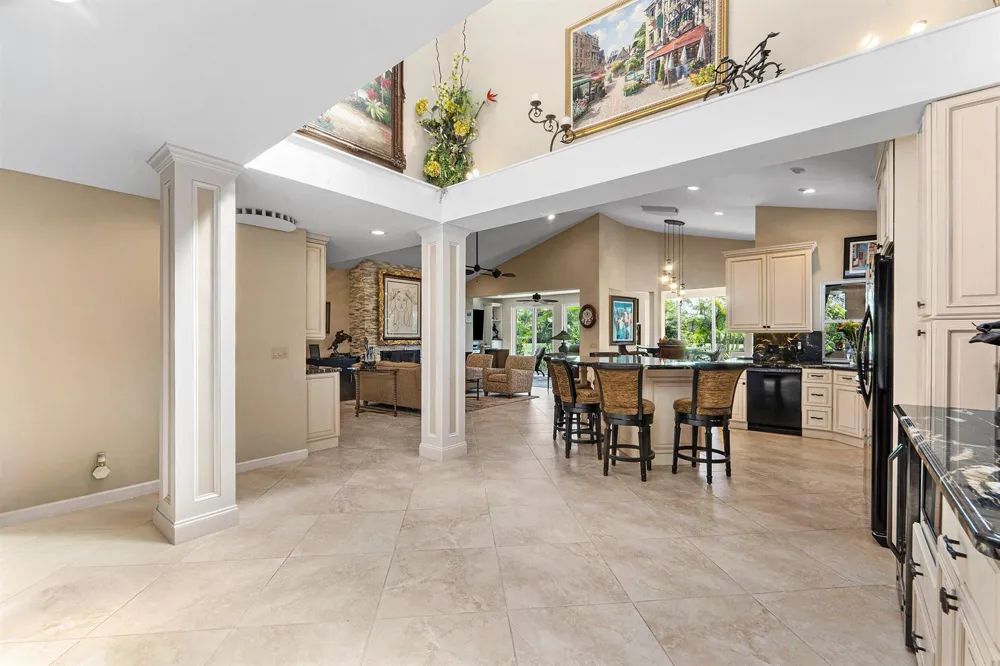 4084 SW GLENEAGLE CIRCLE Palm City, FL 34990