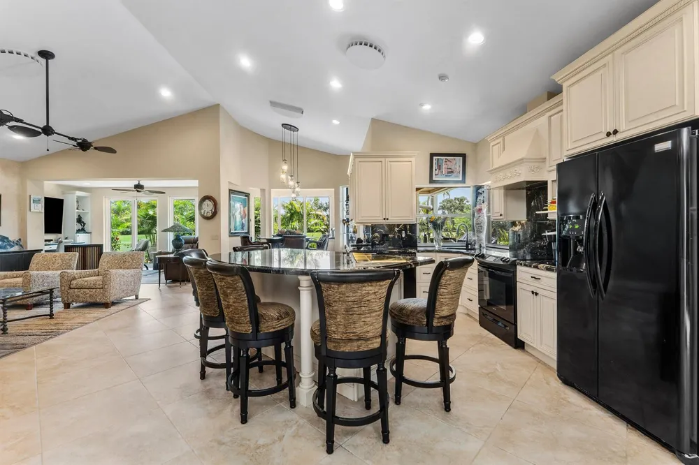 4084 SW GLENEAGLE CIRCLE Palm City, FL 34990