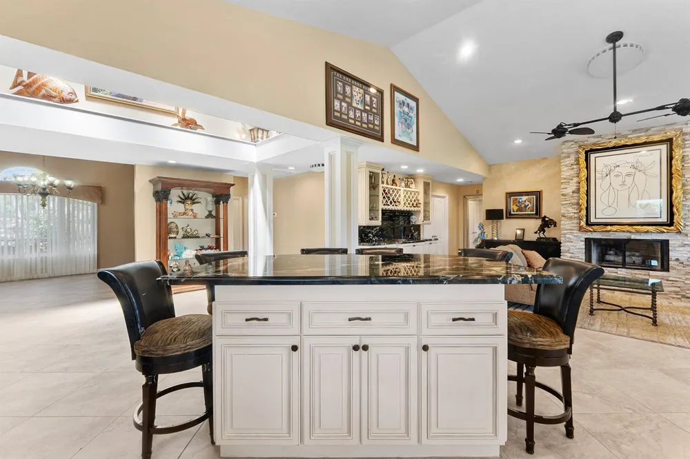 4084 SW GLENEAGLE CIRCLE Palm City, FL 34990