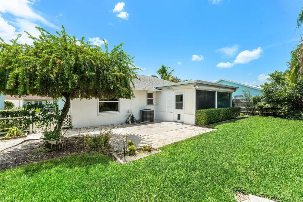 149 Arrowhead Circle Jupiter, FL 33458