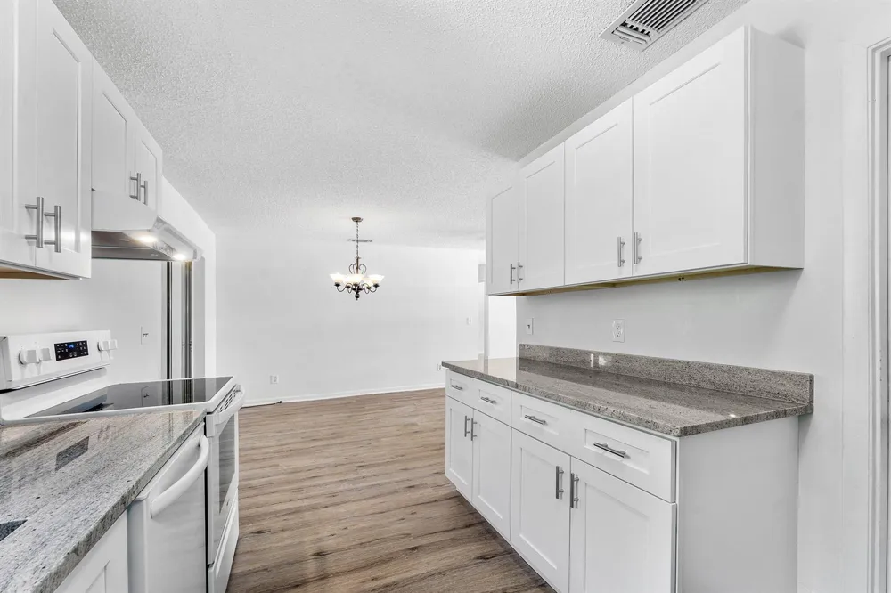 149 Arrowhead Circle Jupiter, FL 33458
