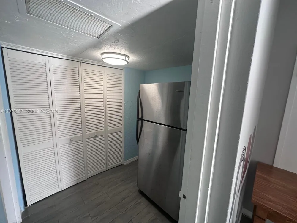 26 Diplomat Pkwy #2342 Hallandale Beach, FL 33009