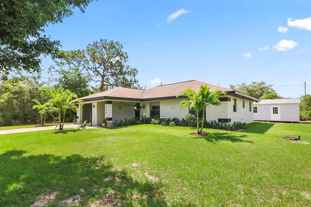 3046 BUTTERCUP LANE Lake Placid, FL 33852