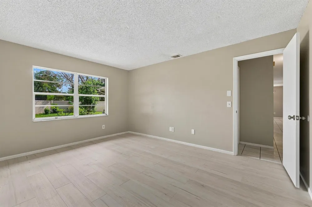 111 Jersey Woods Court Orlando, FL 32824