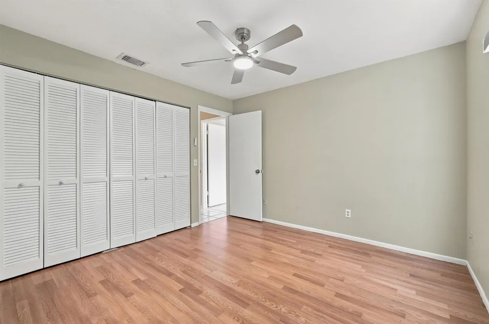 111 Jersey Woods Court Orlando, FL 32824