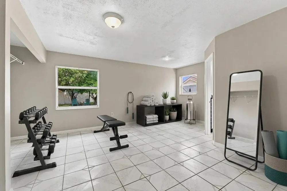 111 Jersey Woods Court Orlando, FL 32824