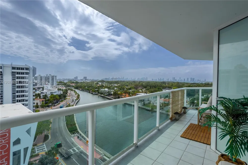3411 Indian Creek Dr #1204 Miami Beach, FL 33140