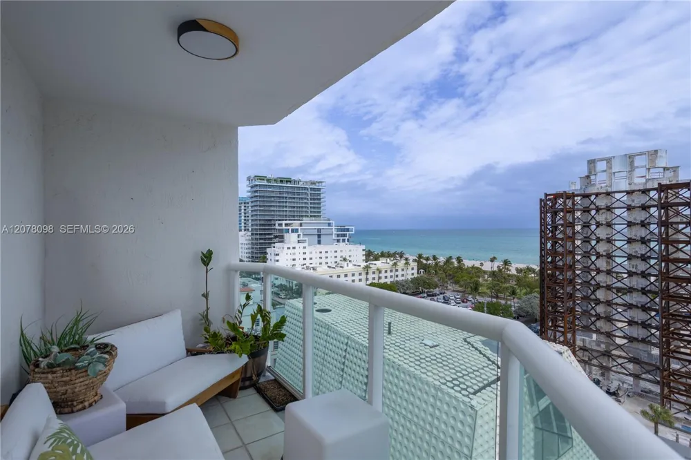 3411 Indian Creek Dr #1204 Miami Beach, FL 33140