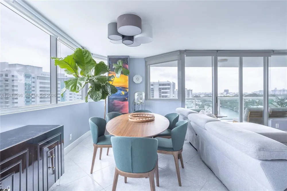 3411 Indian Creek Dr #1204 Miami Beach, FL 33140
