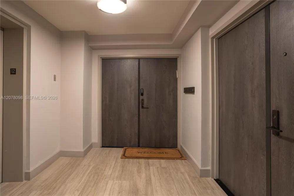 3411 Indian Creek Dr #1204 Miami Beach, FL 33140