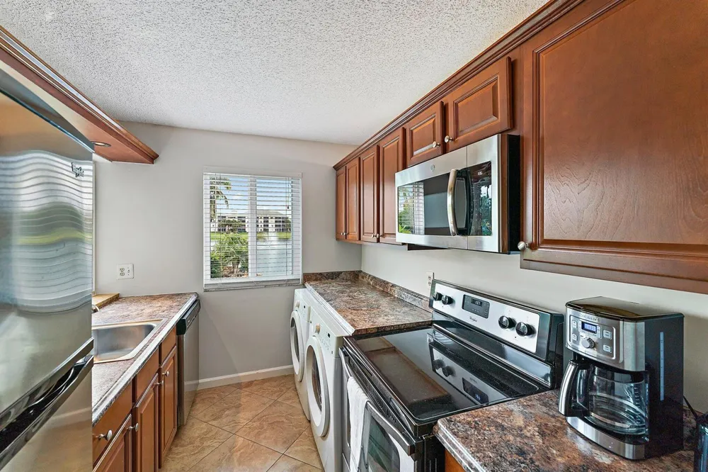 353 S US Hwy 1 #c203 Jupiter, FL 33477