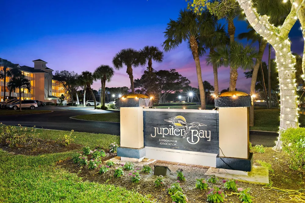 353 S US Hwy 1 #c203 Jupiter, FL 33477