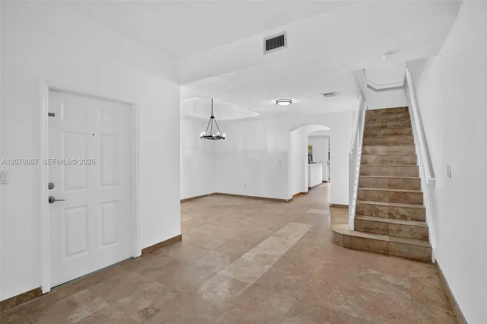 4927 Harbor Isles Dr #205 Dania Beach, FL 33312