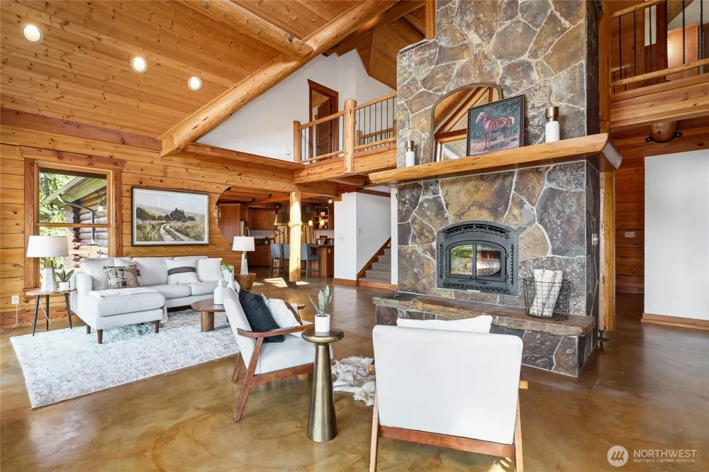 18617 320th Avenue NE Duvall, WA 98019