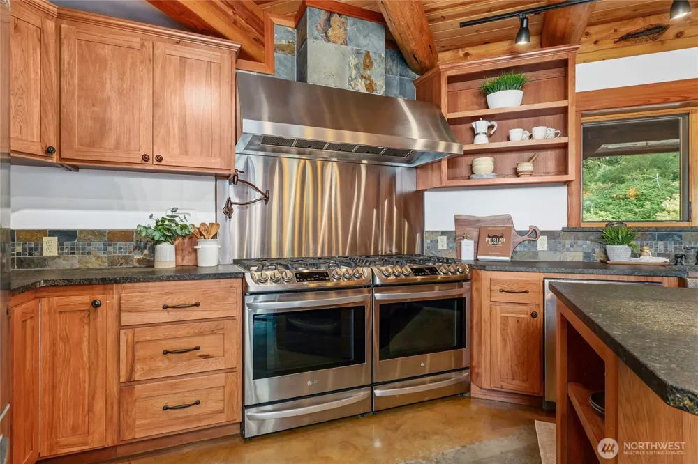 18617 320th Avenue NE Duvall, WA 98019
