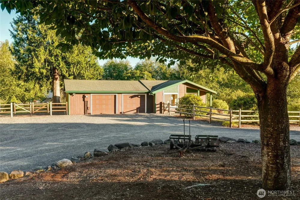 18617 320th Avenue NE Duvall, WA 98019