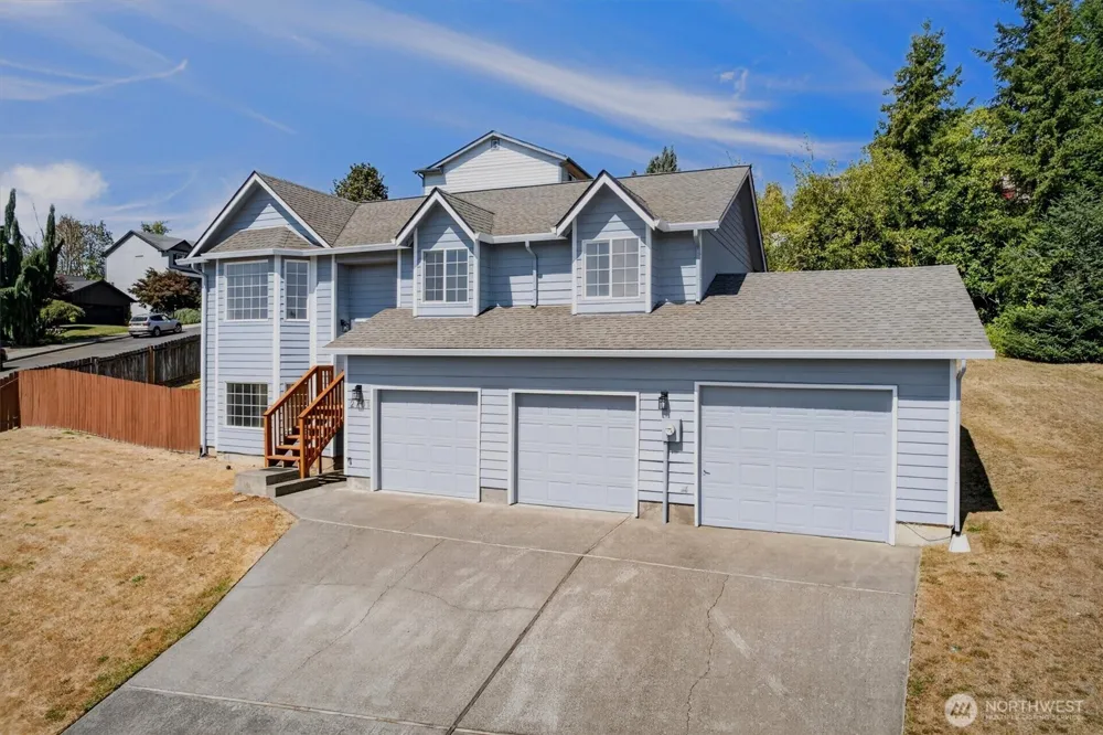 2701 Glen More Street Kelso, WA 98626