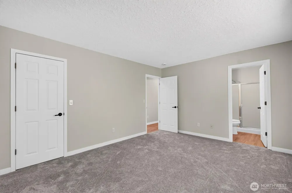 2701 Glen More Street Kelso, WA 98626