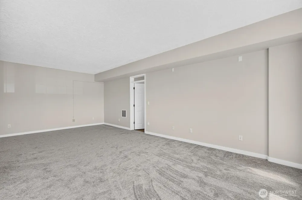 2701 Glen More Street Kelso, WA 98626