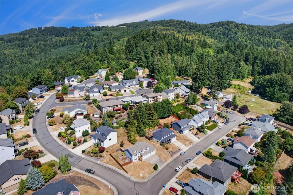 2701 Glen More Street Kelso, WA 98626