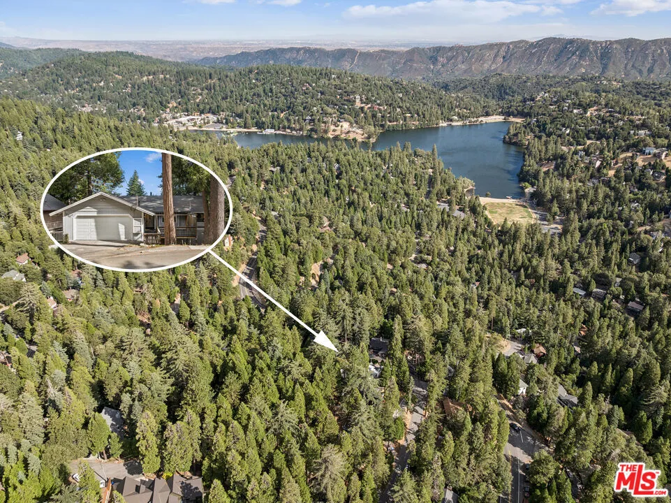 24612 Bernard Drive Crestline, CA 92325