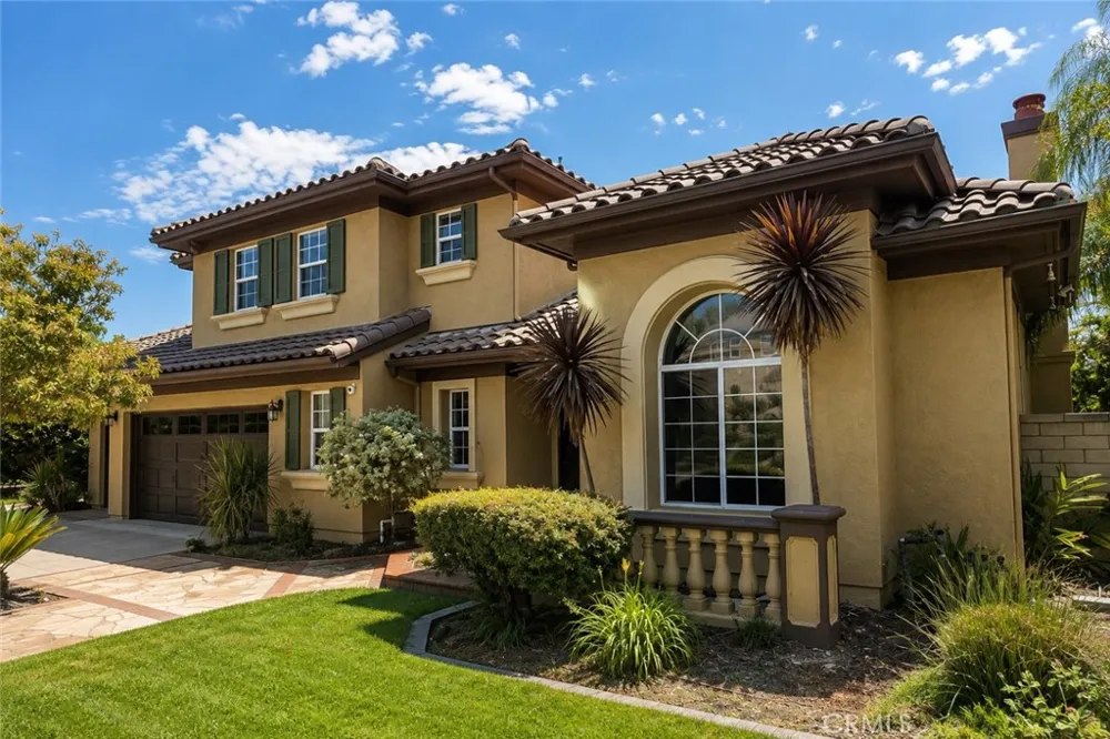 5640 Smokey Mountain Yorba Linda, CA 92887