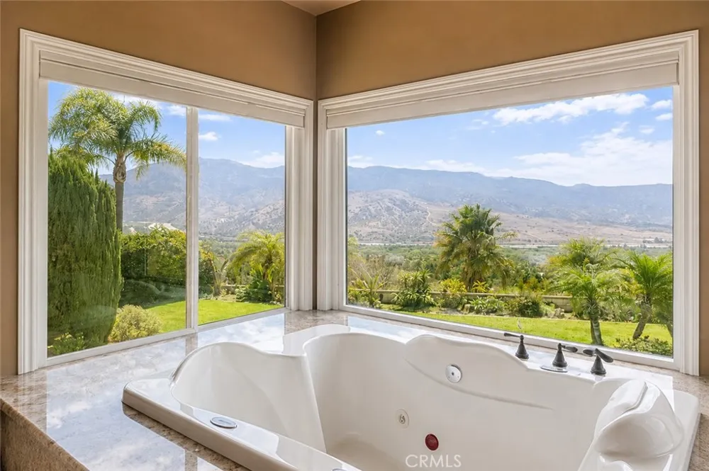 5640 Smokey Mountain Yorba Linda, CA 92887