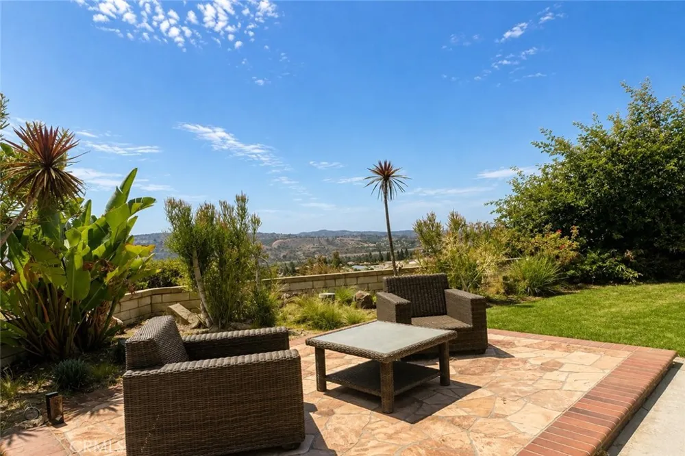 5640 Smokey Mountain Yorba Linda, CA 92887