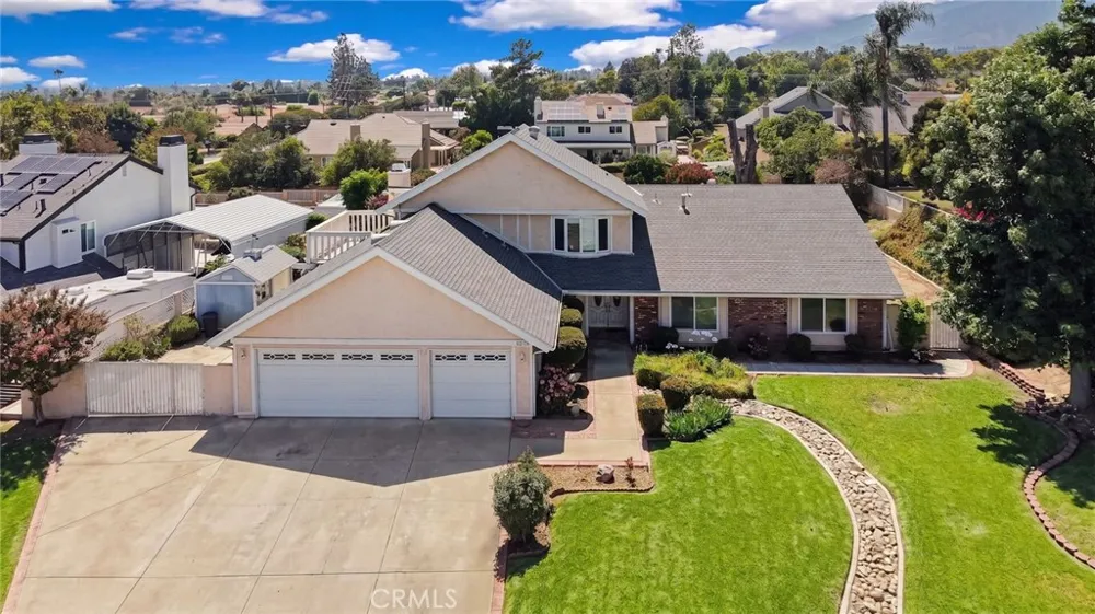 6074 Malachite Avenue Alta Loma, CA 91737