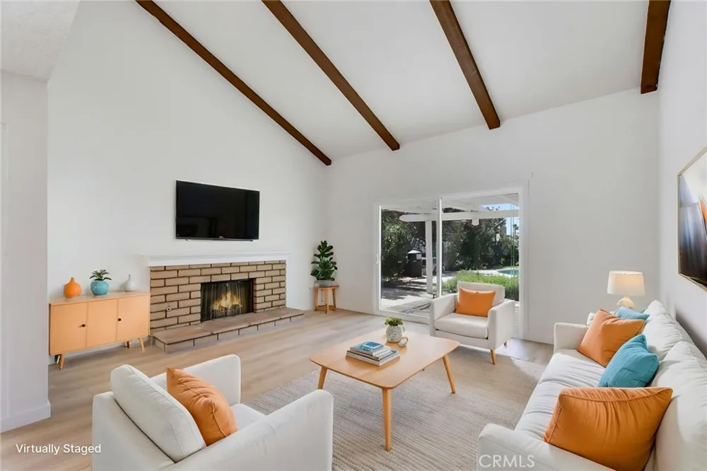 6074 Malachite Avenue Alta Loma, CA 91737